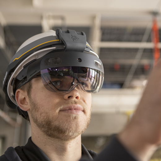 Trimble XR10 with HoloLens 2 Revolutionizing On-Site Collaboration with Mixed Reality